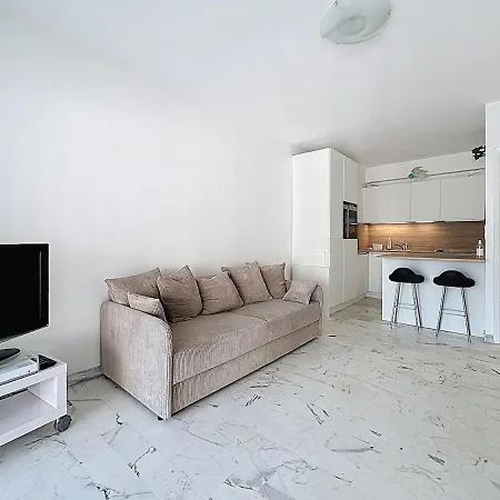 Appartement 47m2 - Climatisation, Carre D'or