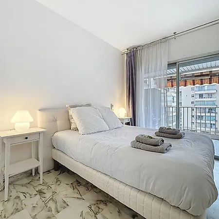 47m2 - Climatisation, Carre D'or * Cannes
