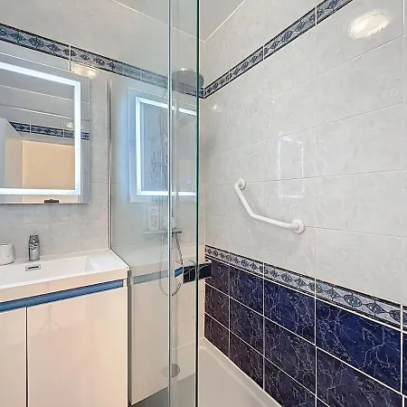 47m2 - Climatisation, Carre D'or Daire