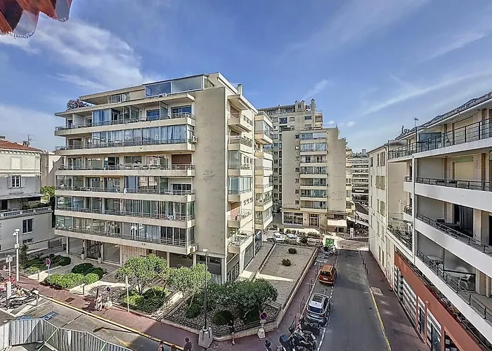47m2 - Climatisation, Carre D'or Apartment *